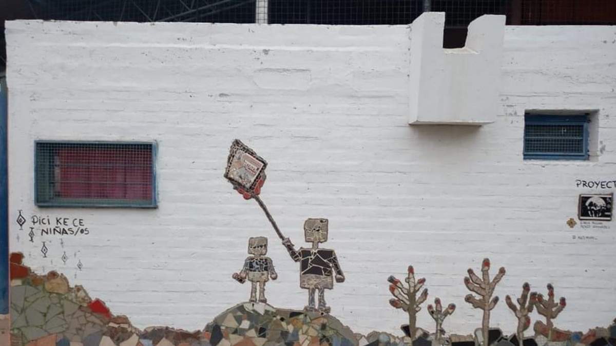 La institución está ubicada en la calle Padre Milanesio 1369 de la capital neuquina. Fuente: (Facebook).