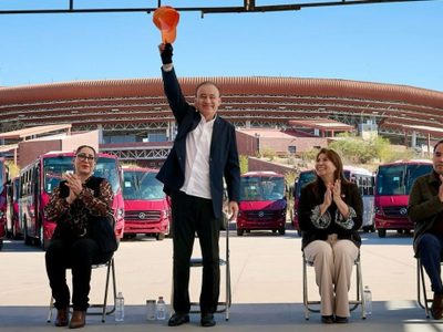 Gobernador Durazo entrega unidades para un transporte público seguro y moderno, sin aumento a tarifa
