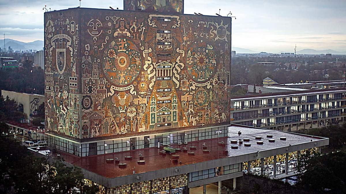 A la víspera del relevo universitario