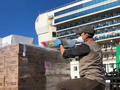Reconocido chef español cocina para un crucero en cuarentena