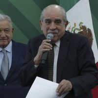 Denuncian albazo en comisión para la reforma electoral de Pablo Gómez; señalan cercanía con AMLO