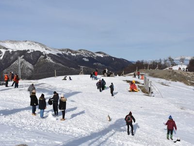 Comenzó la temporada de invierno en Villa La Angostura: abrió Cerro Bayo