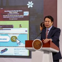 Reportan fallas en el primer día de registro de la Beca Rita Cetina para secundaria