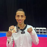 Carlos Navarro gana bronce y le da su primera medalla a México en Mundial de Taekwondo