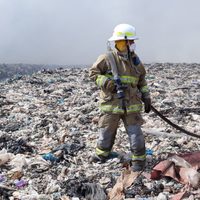Declaran 'alerta atmosférica” en el área metropolitana de Guadalajara por incendio en Los Laureles