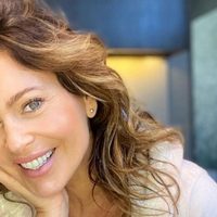 A sus 53 años, Karina Mazzocco se mantiene a la moda con una bikini que marca tendendia