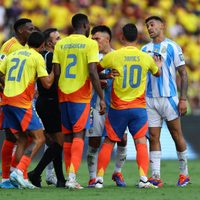 Dolor de cabeza para Scaloni: la estrella que se pierde el próximo partido de la selección argentina