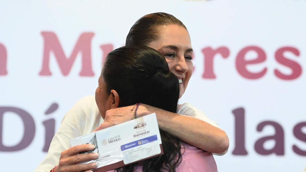 Sheinbaum durante la entrega de la Pensión Mujeres Bienestar en Cajeme, Sonora