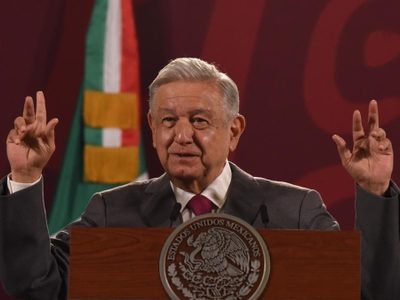 AMLO celebra que legisladores aprobaron la Ley de Ingresos 2023 y que no aumentaron impuestos