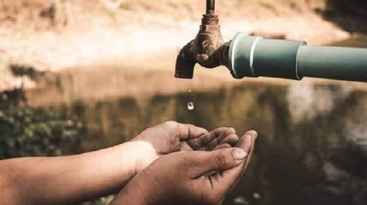 Denuncian que hace más de dos meses no reciben la provisión de agua potable desde la Comisión de Fomento de Santo Tomás. Fuente: (Resumen Latinoamericano)