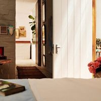 La reinvención de Airbnb: más viajes locales y menos turistas