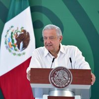 AMLO acusa a dirigente de la CNC y el dueño de un periódico de oponerse a un acueducto en Coahuila