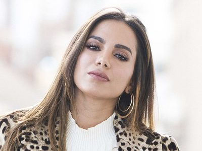 "¡Lista para el combate!" Anitta incendió las redes con su atuendo deportivo y lo muestra