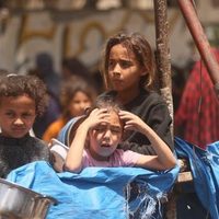 Hambruna: lanzan 97 paquetes desde el aire para Gaza