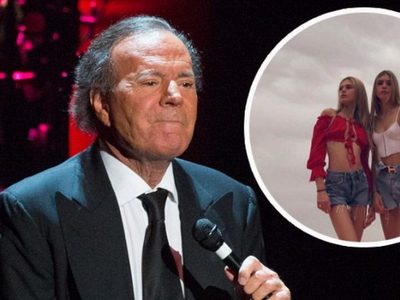 Primera vez: la portada de Victoria y Cristina, las hijas gemelas de Julio Iglesias