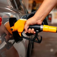 Nafta: de cuánto será el fuerte aumento que impacta nuevamente en el bolsillo