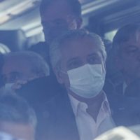 Ataque a Alberto Fernández en Chubut: apuntaron contra la custodia del Presidente