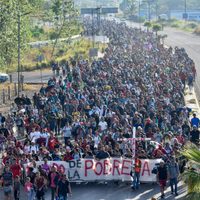 Grupo de migrantes de Honduras rumbo a EU se disuelve tras cruzar sólo Guatemala