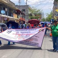La CETEG colapsa el tráfico en Chilpancingo y bloquea la carretera Acapulco-Pinotepa Nacional