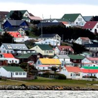 Parlamentario inglés le sugirió a los habitantes de las Malvinas que acepten la ayuda de Argentina