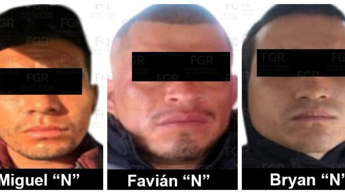 Los detenidos tenían droga, un arma de fuego y un teléfono celular que pertenecía a José Juan Arias Corona