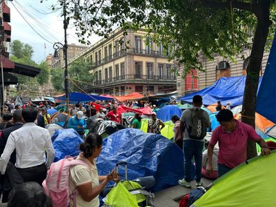 Canaco estima en más de 39 mdp las pérdidas en primer día de bloqueo de la CNTE en CDMX