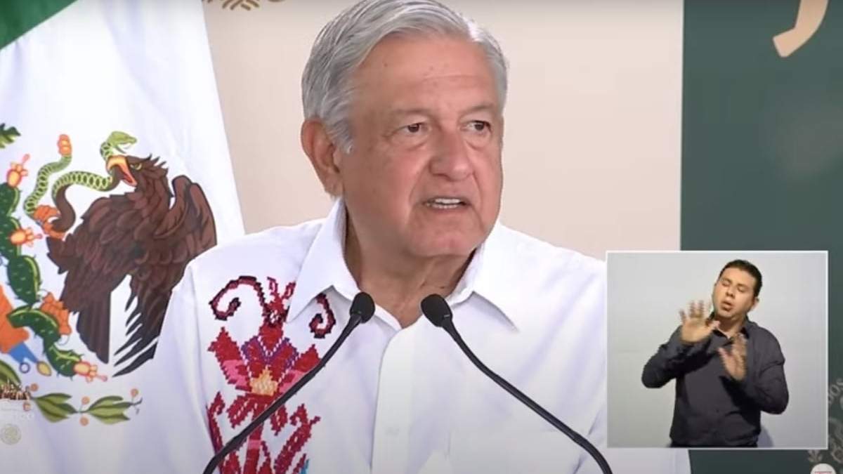 El presidente López Obrador anunció el cambio en el sistema de pensiones para adultos mayores desde Guelatao de Juárez, Oaxaca
