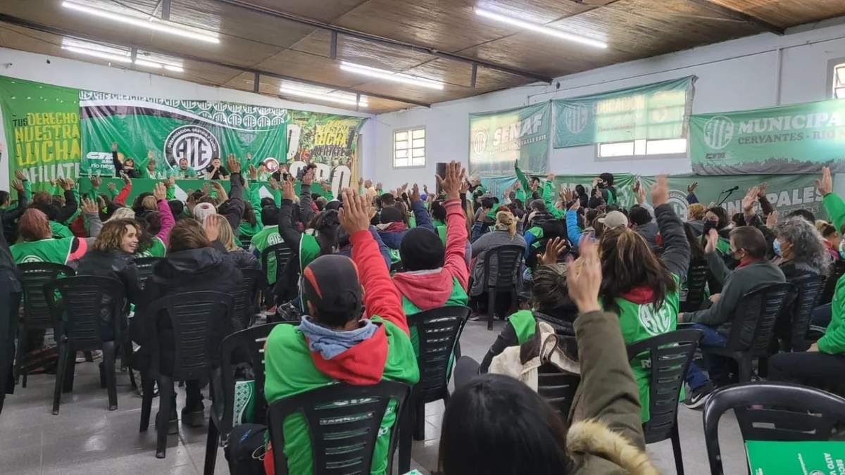 Plenario de ATE Río Negro. Fuente: (Facebook)
