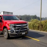 Atentan contra candidato del PAN al Congreso de Michoacán; asesinan a su chofer
