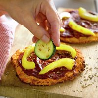 Pizzetas de zanahoria: ideal para guardar en el freezer y resolver el almuerzo o cena en 10 minutos