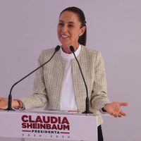 Sheinbaum felicita a senadores de Morena por aprobación de la reforma judicial