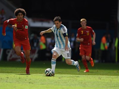 "El mejor de la historia": una exgloria del fútbol se deshizo en elogios para Lionel Messi