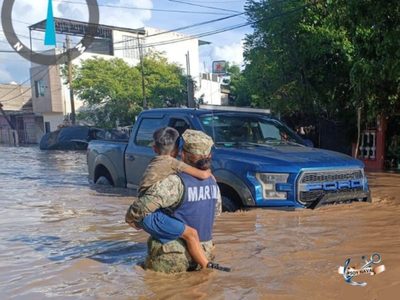 Sheinbaum reporta 982 kilómetros de carreteras federales afectadas por las lluvias