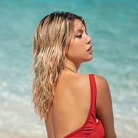 Wanda Nara se vistió a lo "campestre", pero el resultado no fue bueno