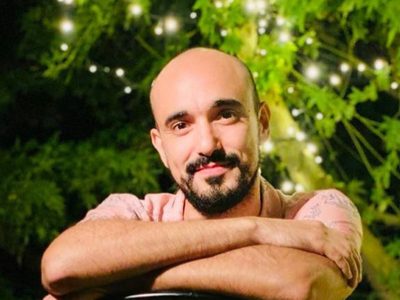 Son la misma persona: Abel Pintos compartió unas imágenes que causaron revuelo en las redes