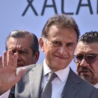 Yunes arrecia ofensiva contra AMLO: dice que ventilará expediente con sus propiedades y prestanombres