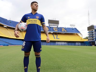 Atención Boca: Marcos Rojo sintió una molestia y no terminó la práctica
