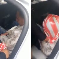 Video muestra cómo un policía golpea y asfixia a un detenido en la CDMX; SSC investiga