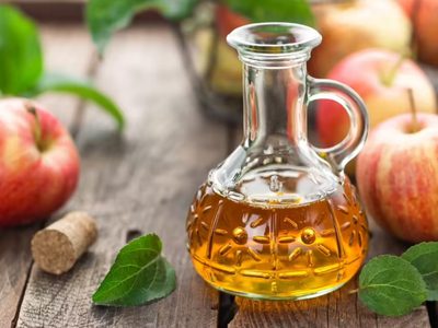 Los verdaderos beneficios del vinagre de manzana, según la ciencia, y qué advertencias tenés que conocer