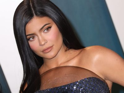 ¡En la cima! Kylie Jenner brinca de la emoción con este anuncio: “No puedo esperar”