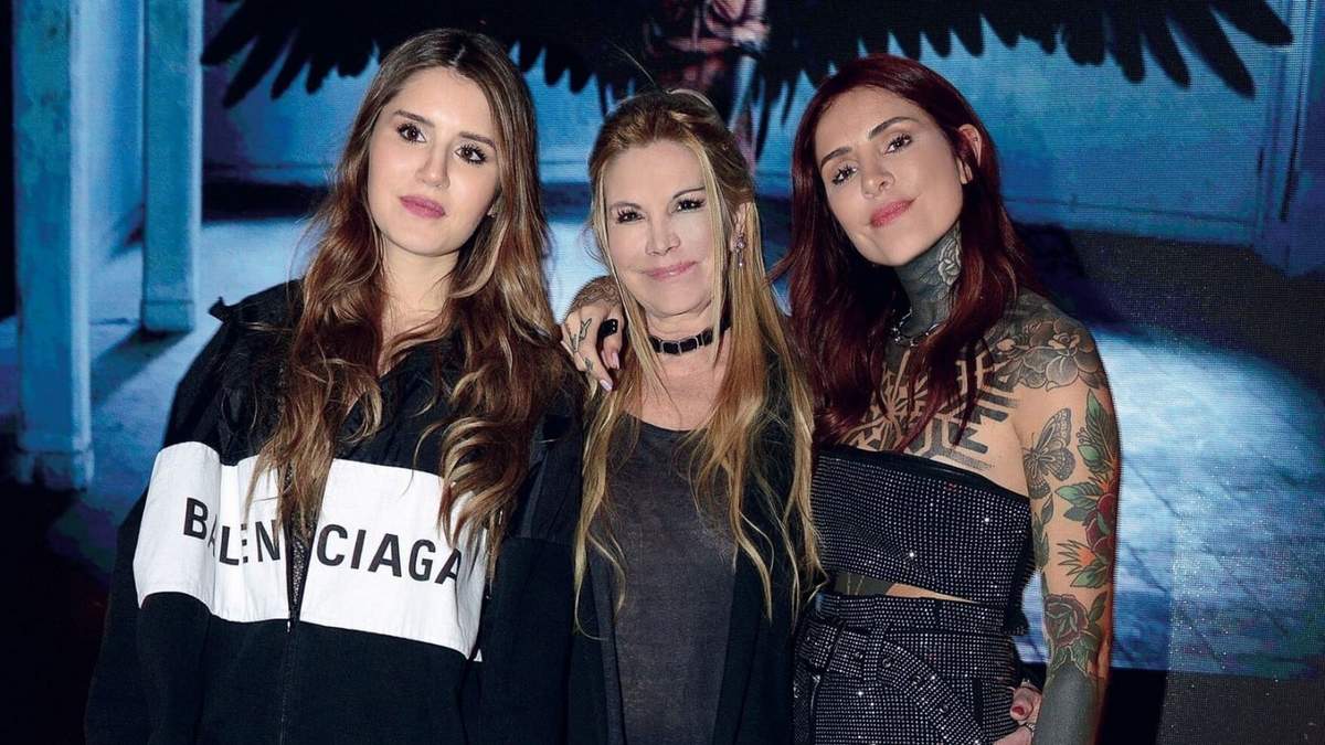 Cande y Mica Tinelli con Soledad Aquino. Fuente: (Instagram)