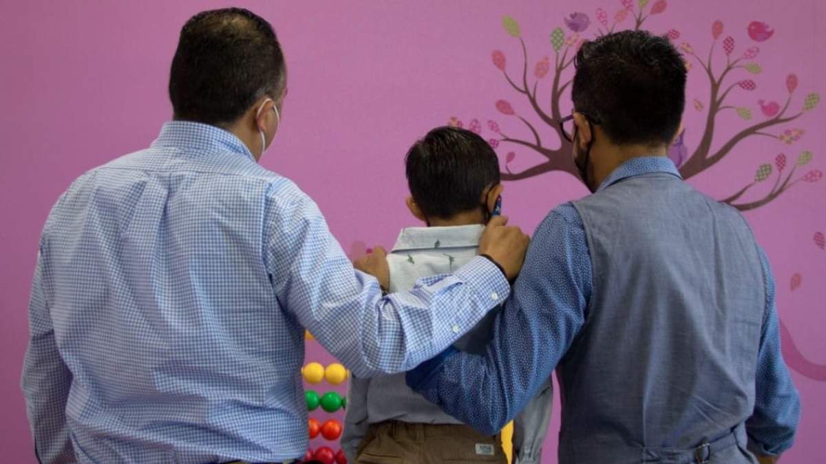 La pareja con su hijo