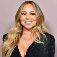 ¡Desde la pileta! Mariah Carey no se resistió y olvidó quitarse las prendas. ¡Una locura!