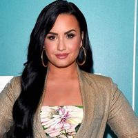 Tremenda revelación: Demi Lovato blanqueó que podría formar una familia "con una mujer"