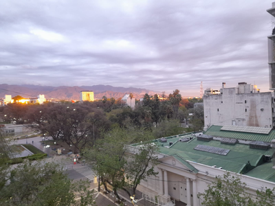 Pronóstico: el viernes será el día más caluroso de la semana y hay alertas