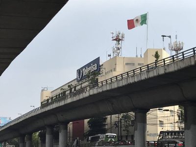 Las acciones de Televisa se disparan más de un 26% tras su acuerdo de fusión con Univisión
