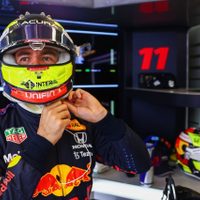 Sergio "Checo" Pérez sube al podio, logra el tercer lugar del GP de EU