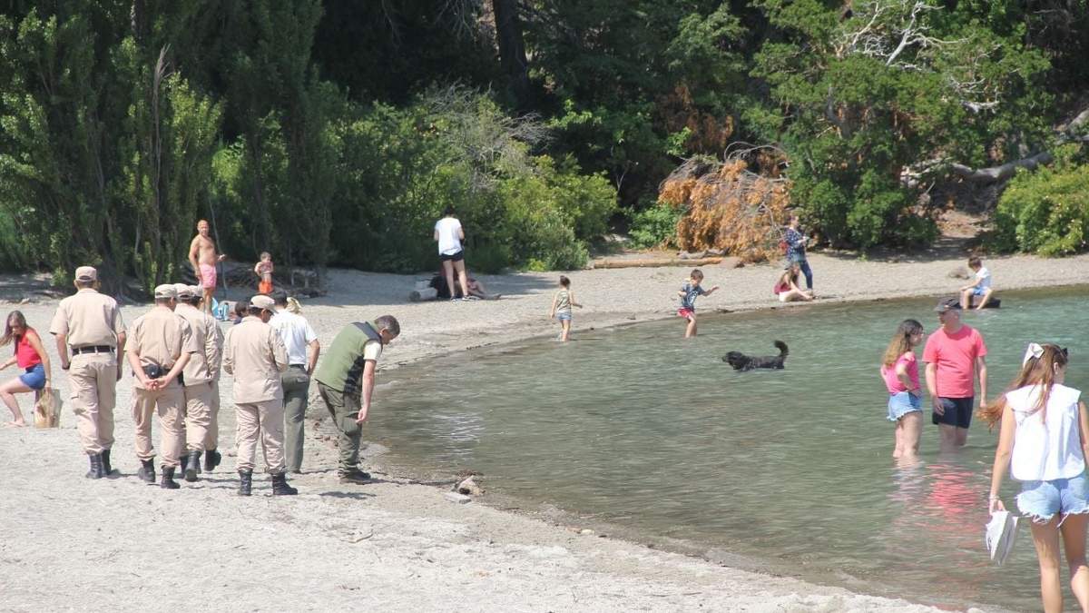 Revisión en Bahía Brava, Villa La Angostura Fuente: (Instagram)
