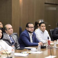 Hijo de AMLO se reúne con legisladores morenistas en el Edomex; niegan haya dictado línea