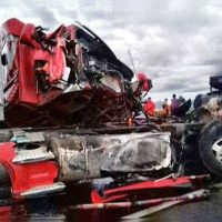 Lesionados, 12 migrantes hondureños tras choque vehicular en carretera Panamericana, Chihuahua